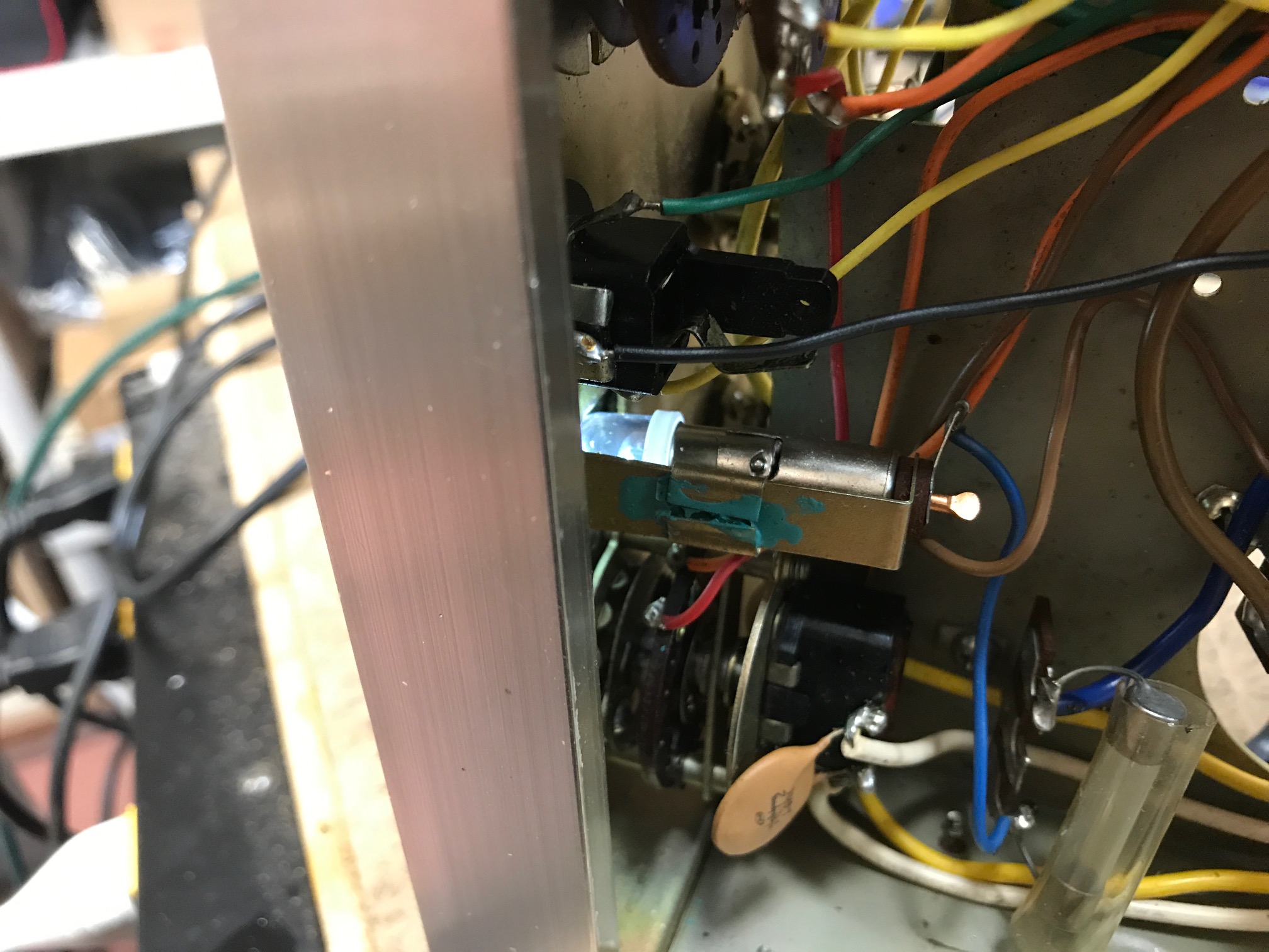 image10 Pioneer SA-900 Integrated Amplifier