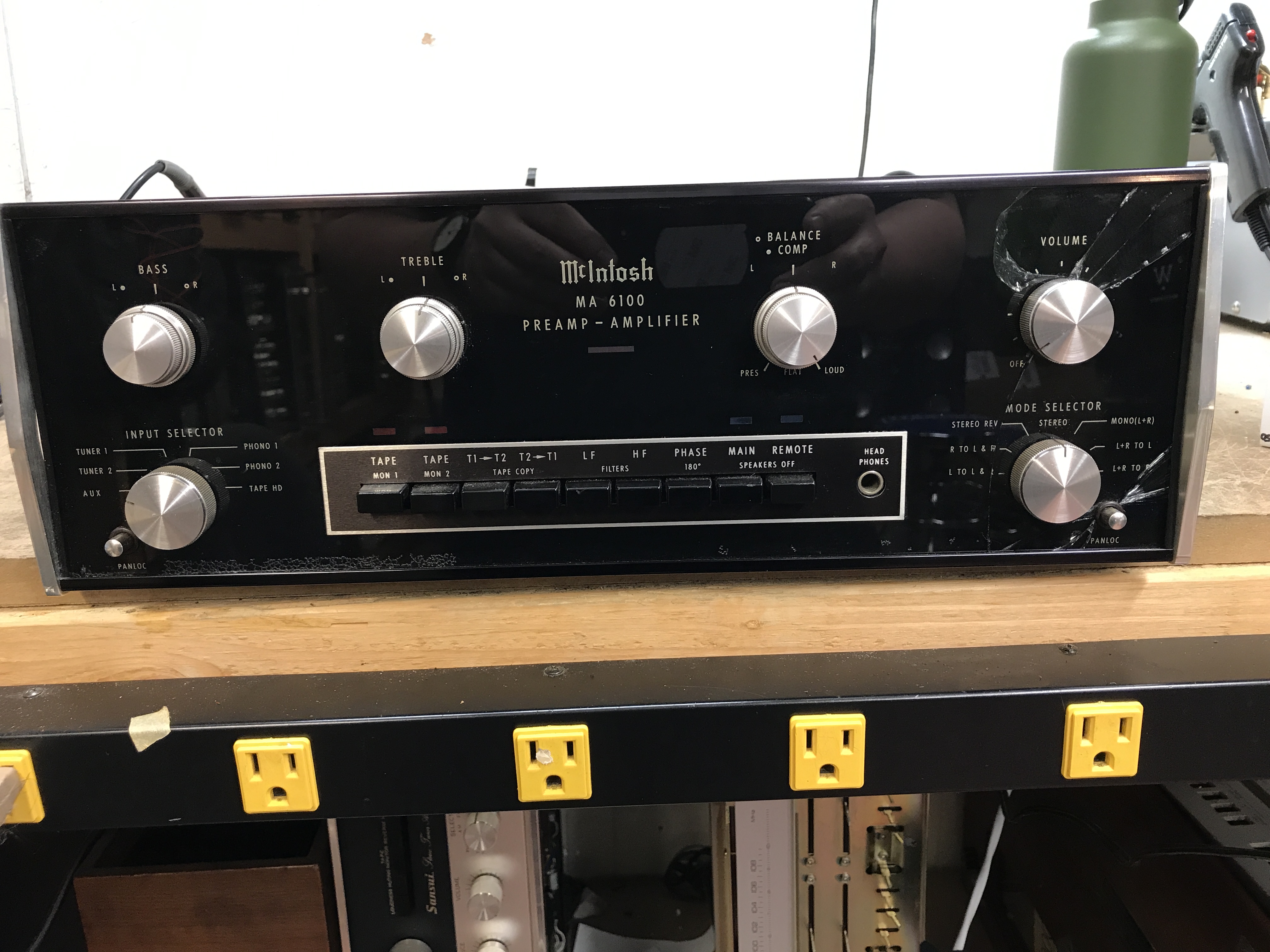 McIntosh MA 6100 – Hudson Valley HiFi