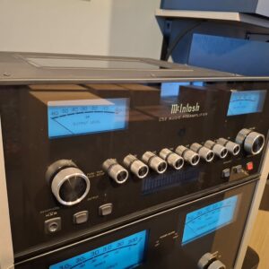 McIntosh C52 Preamplifier