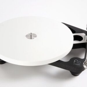 Rega Planar 10 Turntable